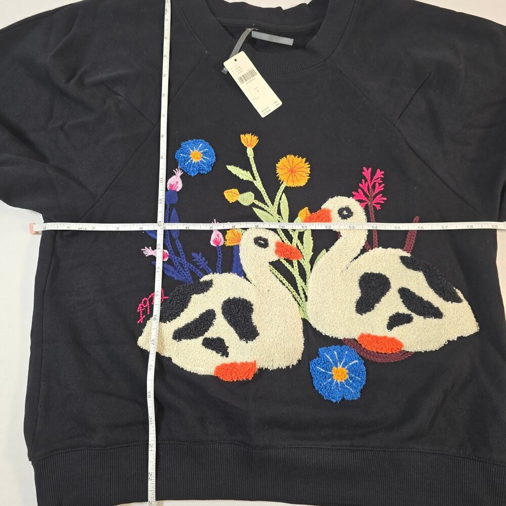 NWT Anthropologie Tufted Ducks Embroidered Flower Cotton Sweatshirt. Ret. $118 - Picture 4 of 8
